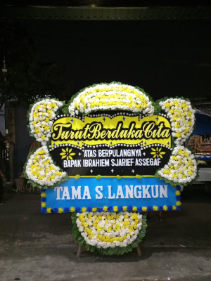 Papan Bunga Duka di Milimbo
